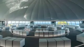 Exposición '50 Songs of the Sea' por el 50 aniversario de Zara