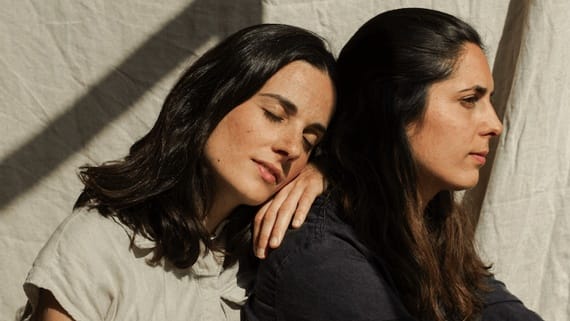 Teatro: Fins que acabi de ploure a càrrec de la Cia. Les Fugitives