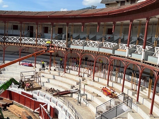 Ondarea orain 2025. Restauración de las gradas de madera de la Plaza de Toros de Tolosa