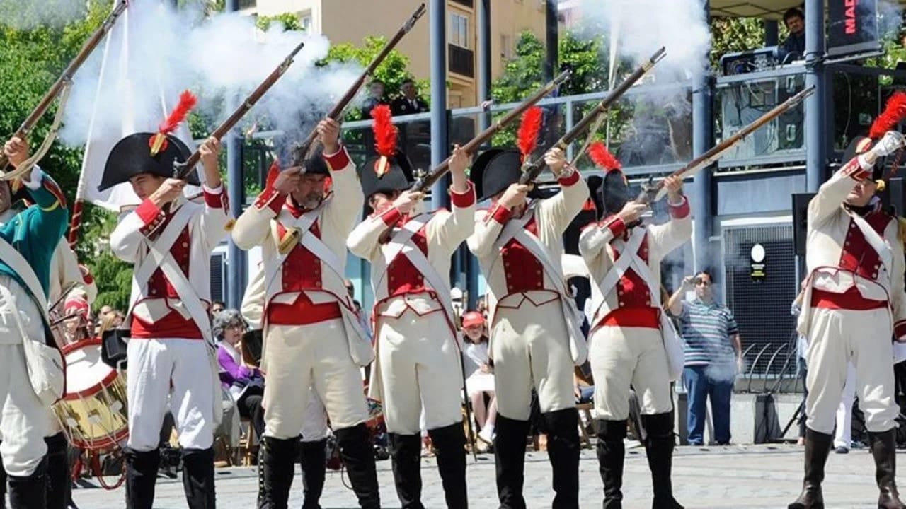 Homenaje a los Héroes del 2 de Mayo