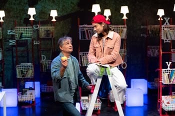 Mundua pitzatuta dago baina hantxe gabiltza oinez Tanttaka Teatroa