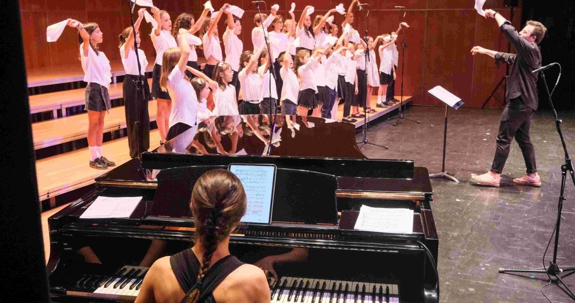 Fin de curso de los Cors del Principal