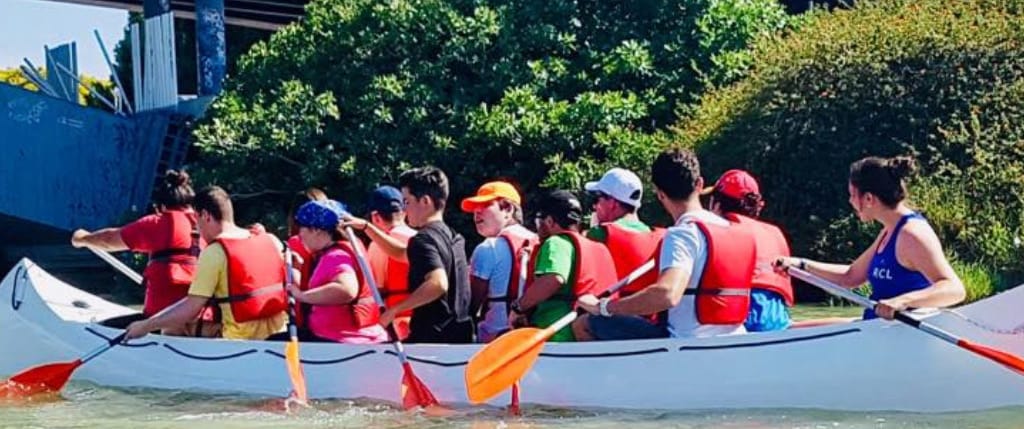 Paseo en canoa por el Urumea