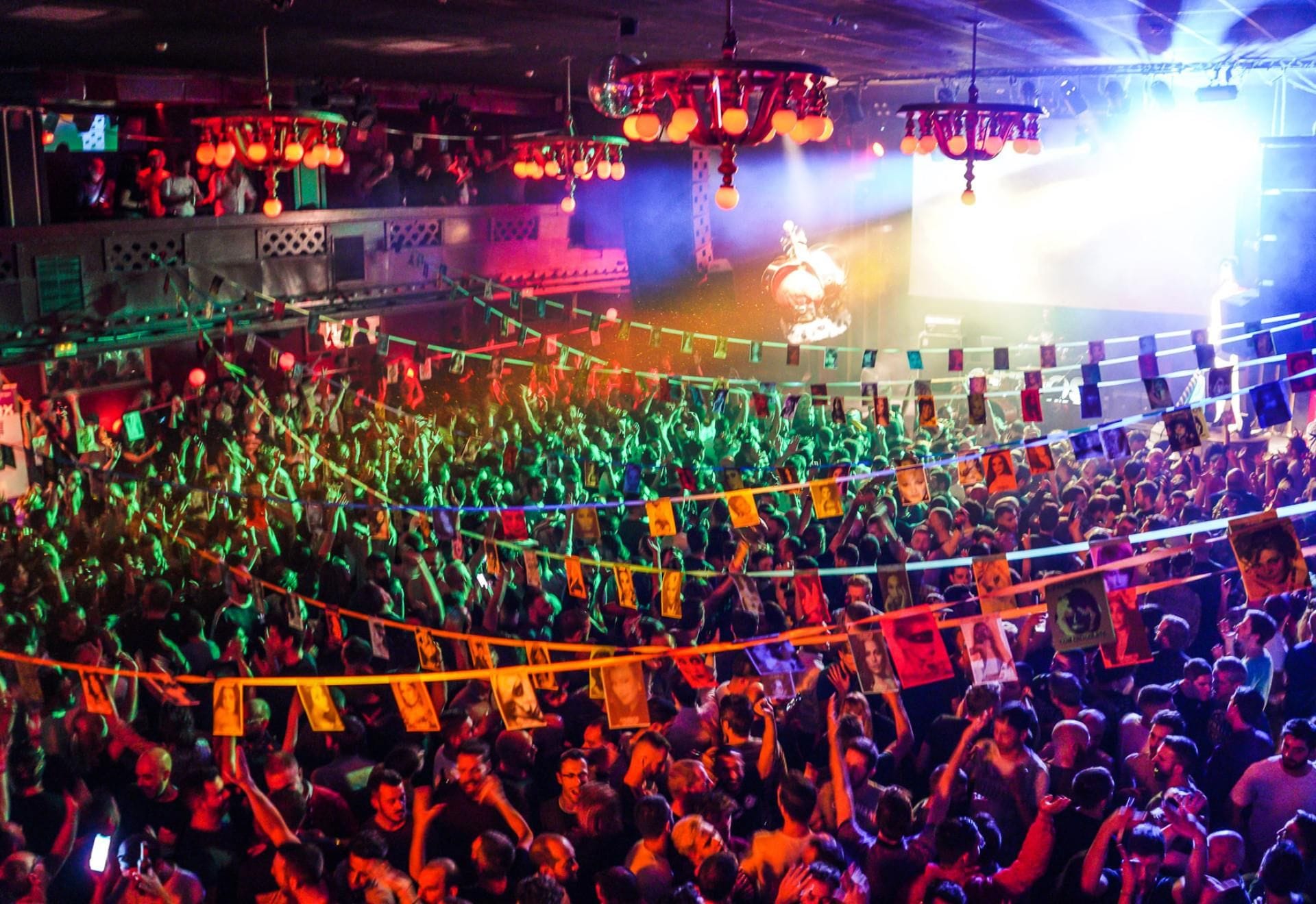 Churros con Chocolate | Eurovisión Party con NEBULOSSA