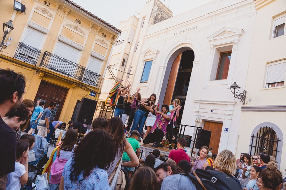 Ruge Rosario 2025: INDOMABLE