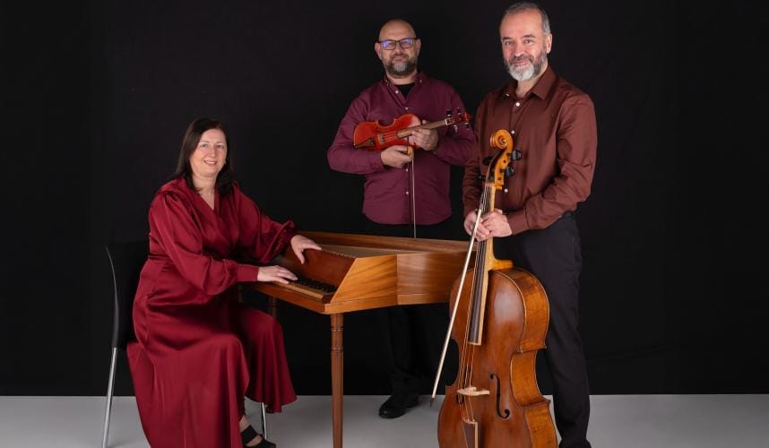 CATRO QUINCE · CON MOITA INTENCIÓN E DIVERSIDADE