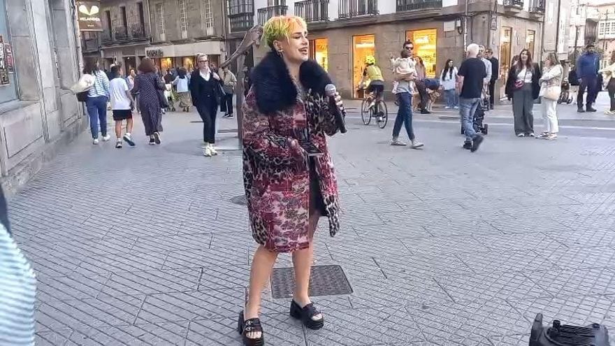 Alexandra Carrera en la Praza da Peregrina