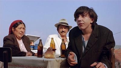 Telón Bizarro: El Tiempo de los Gitanos (Dom za vešanje, 1988)