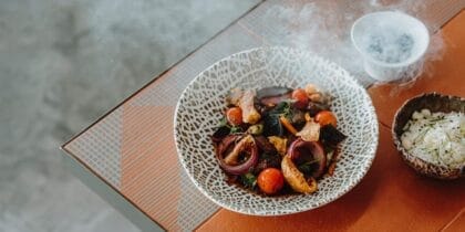 ¿Qué te apetece comer hoy? ¡Elige entre los mejores restaurantes temáticos de Ibiza!