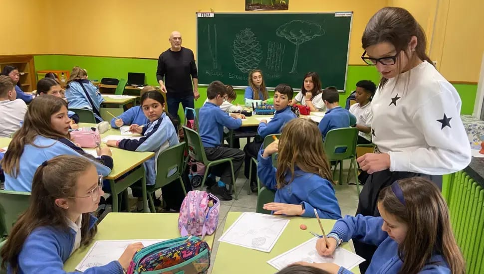 Talleres de ilustración y realización de semilleros para escolares