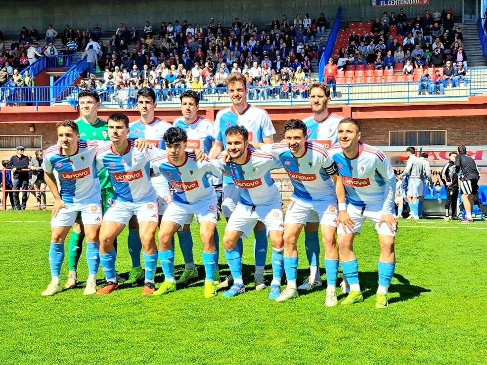 Amistoso benéfico Compos y Deportivo