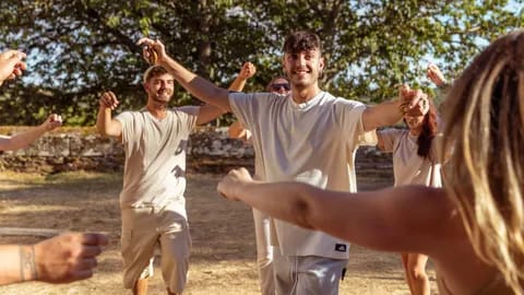 Nuevo curso de la escuela de baile tradicional Seisporoito