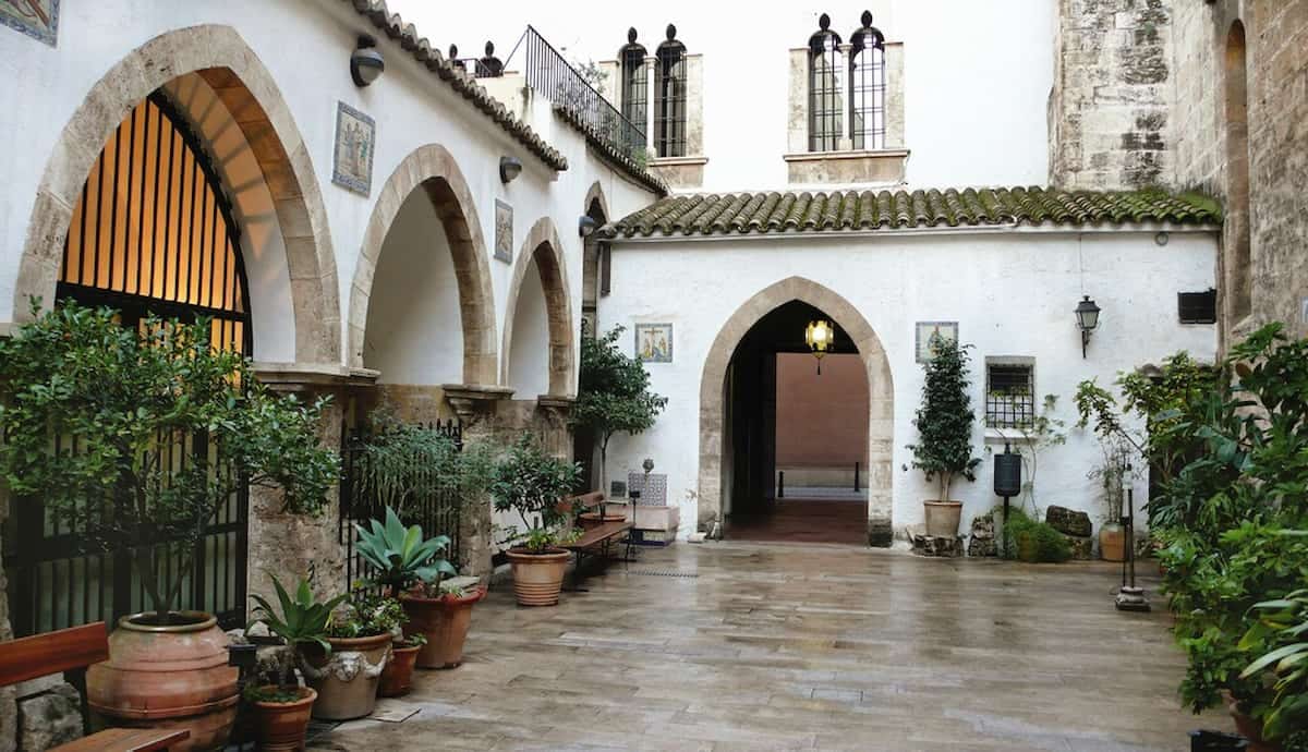 Concierto Música de Cámara en el Cementerio Medieval