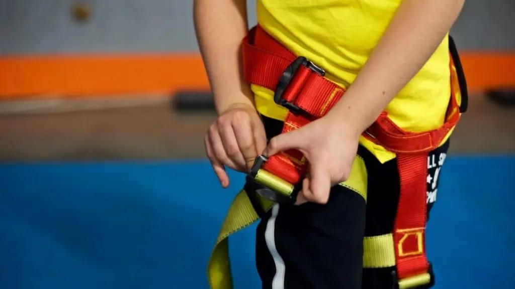 Actividades de iniciación a la escalada y marcha nórdica