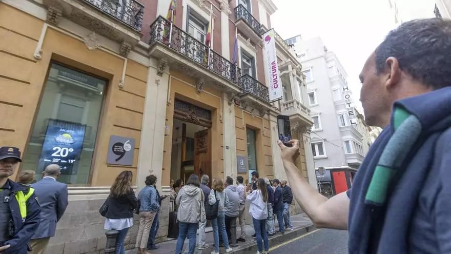 Recorrido guiado inaugura el Eje Cultural San Fernando