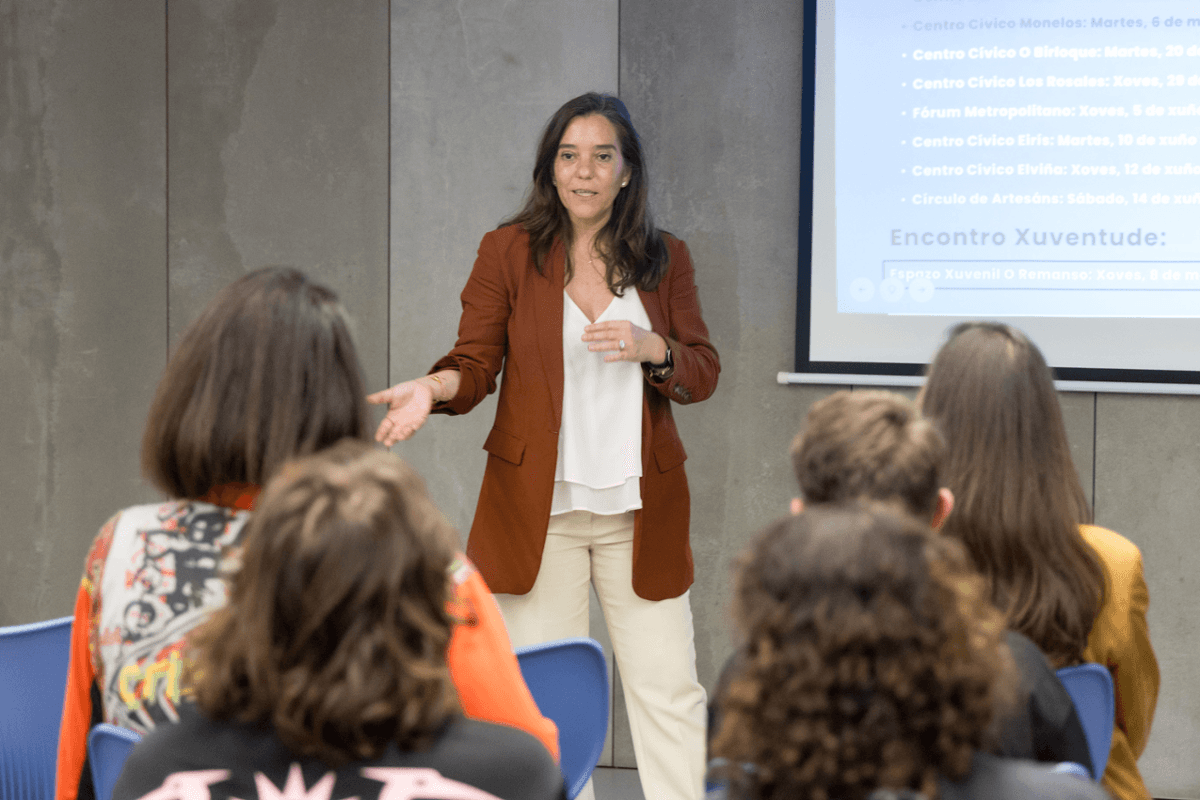 Encontro sobre o autobús urbano