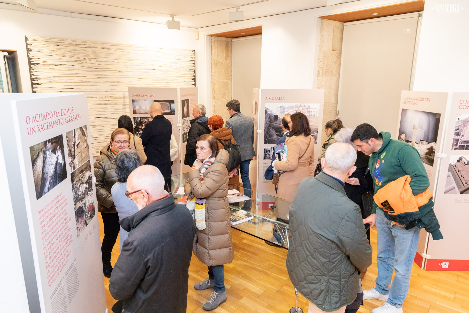 Exposición «Un achado excepcional: 25 anos da Domus do Mitreo»