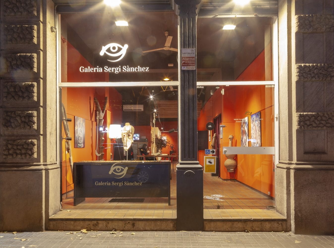 Exposiciones de vanguardia contemporánea