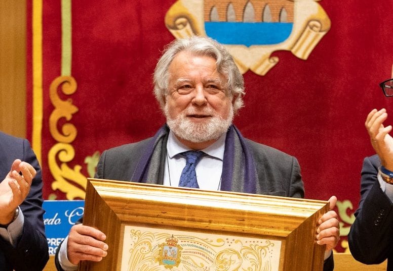 Alfredo Conde presenta su novela 'Ruidos de fondo'