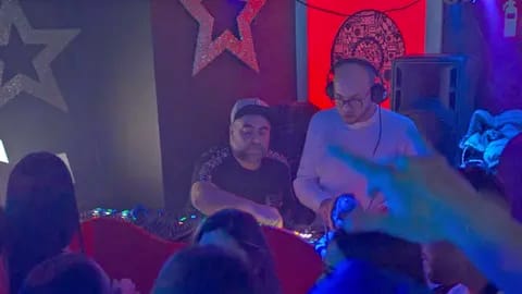 Triumm: Fiesta musical sin teléfonos móviles