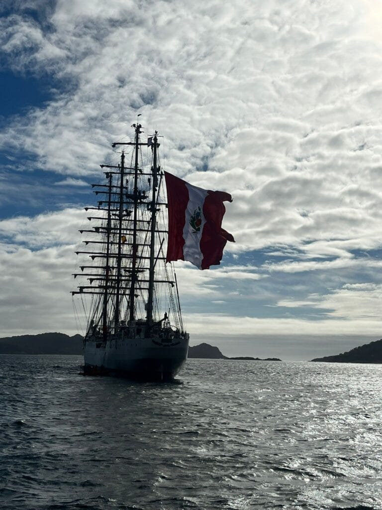 Homenaje a los marineros fallecidos del Villa de Pitanxo