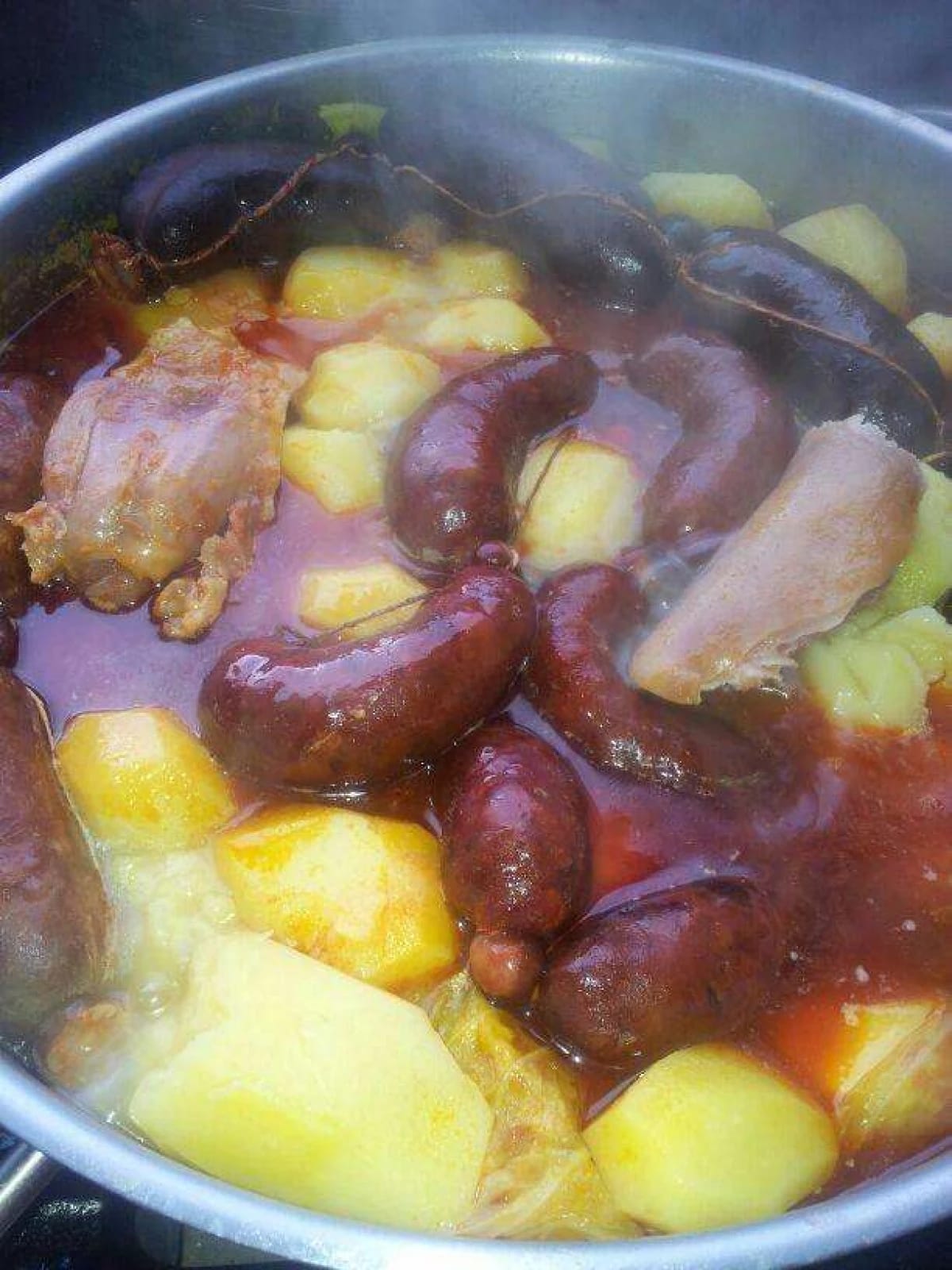 Gran cocido de Carnaval en la asociación de vecinos San Cristovo das Viñas