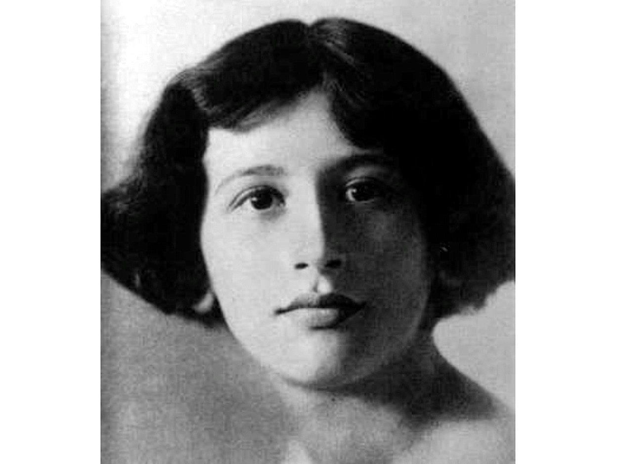 Obras de Rosa Luxemburgo, Simone Weil y Angela Davis