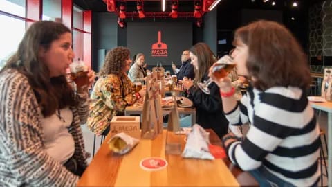 Cena maridaje Descubre la historia de A Coruña