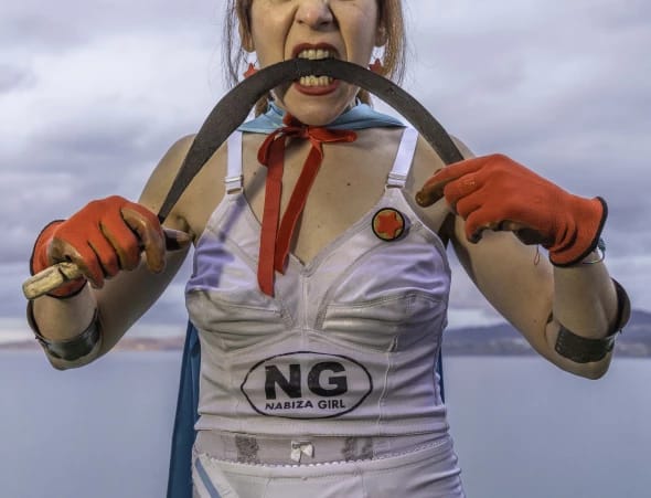 As aventuras de Nabiza Girl. O estraño caso da cultura minguante