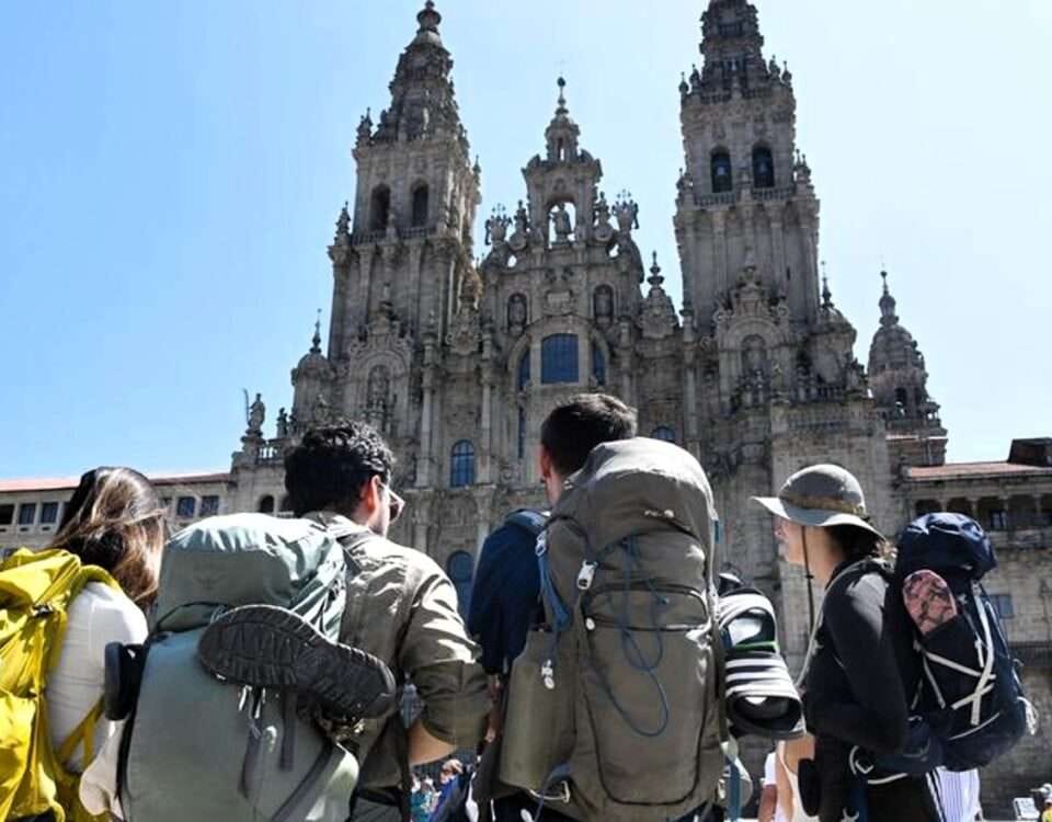 Novos cursos en liña exploran a proxección internacional e o patrimonio xacobeo de Santiago