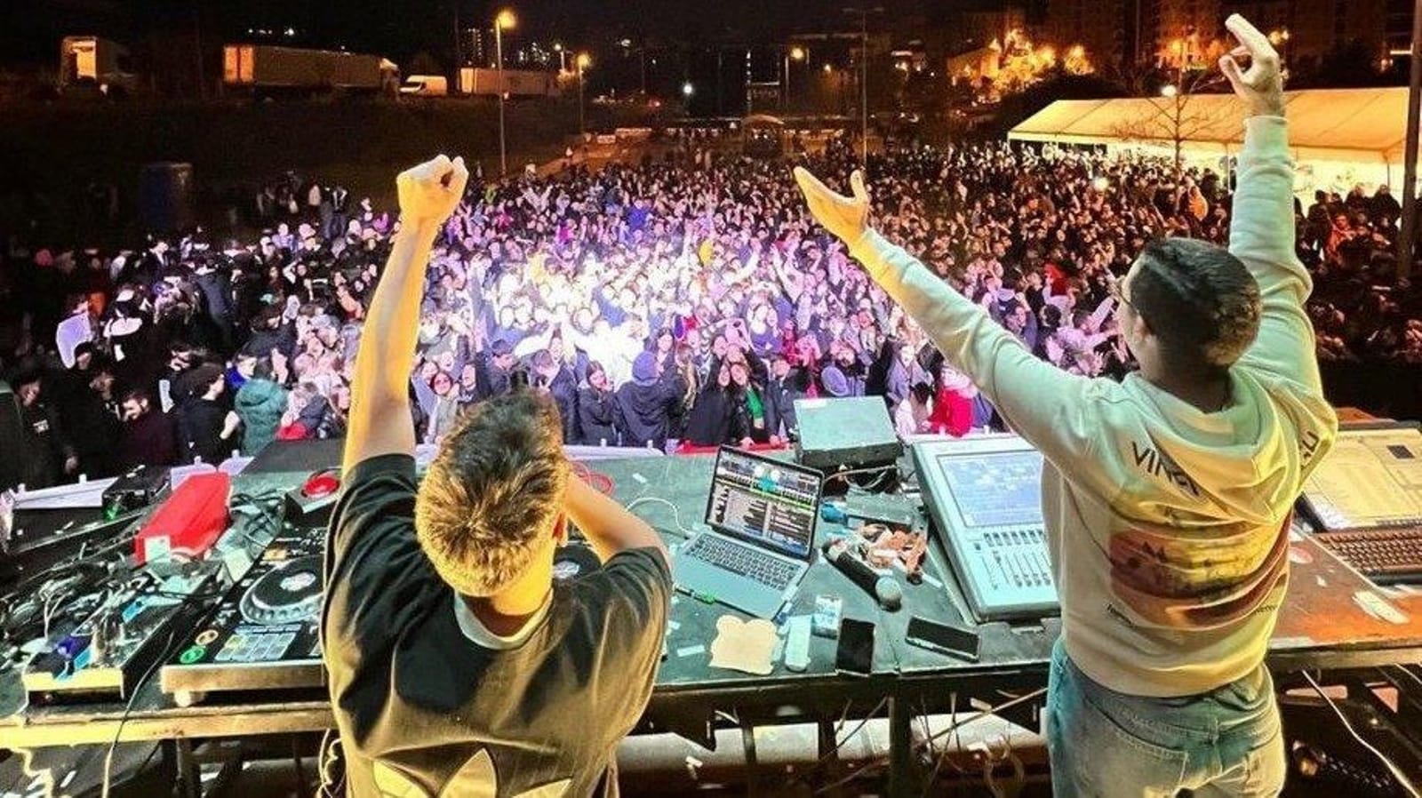 Festa da Xuventude con Discomóvil A Gramola