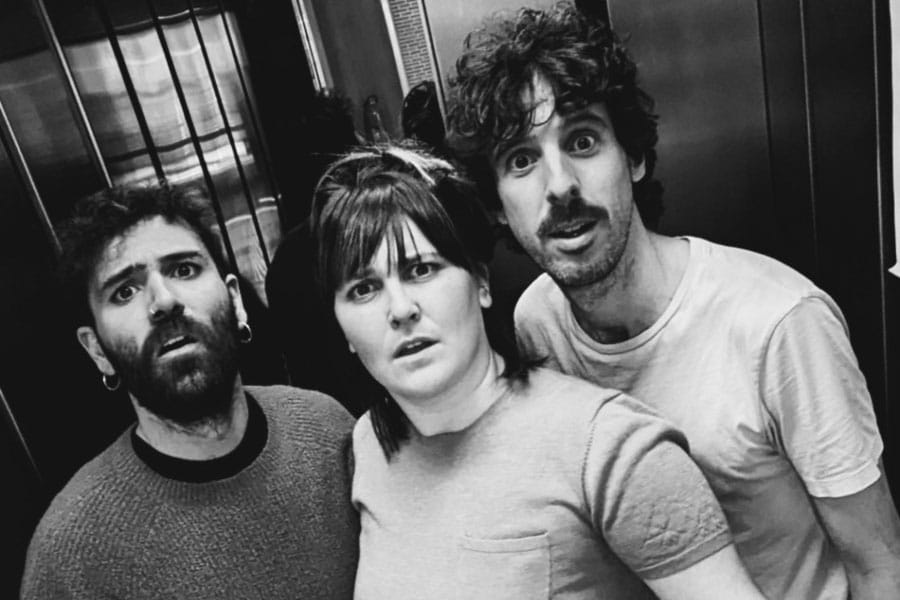 Igogailu batean amaitu zen mundua AmaHiru