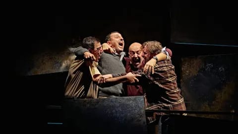 Los lunes al sol (Versión teatral)