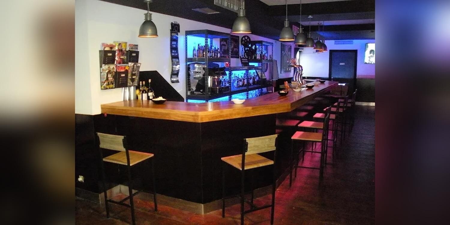 Torneo de futbolín en Bar Sunset