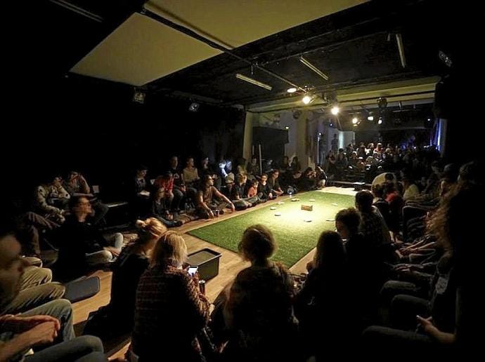 Bakarrizketak + Mikro Irekia