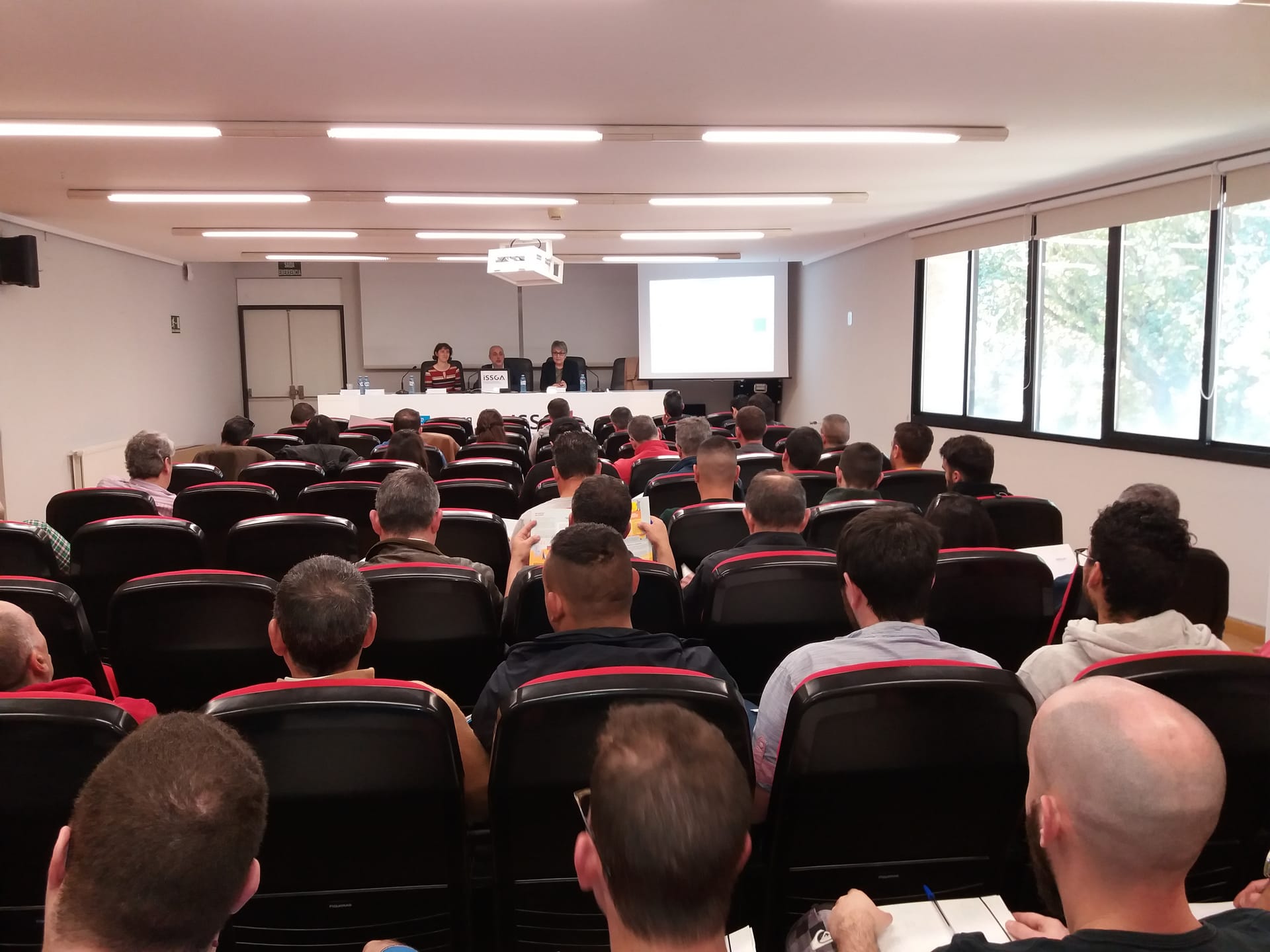 Conferencia 'Os lumes que veñen'