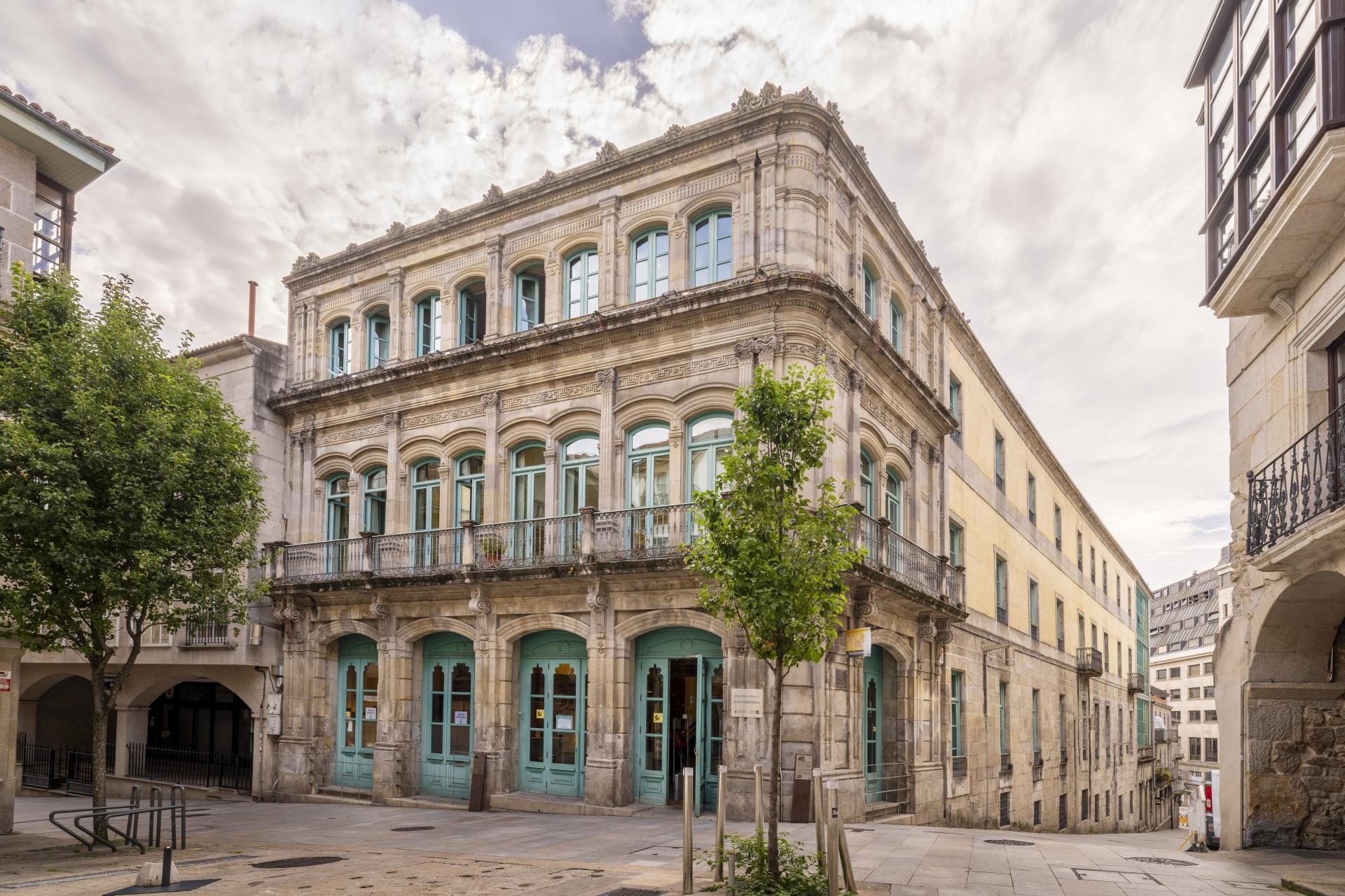 La biblioteca de los pequeños