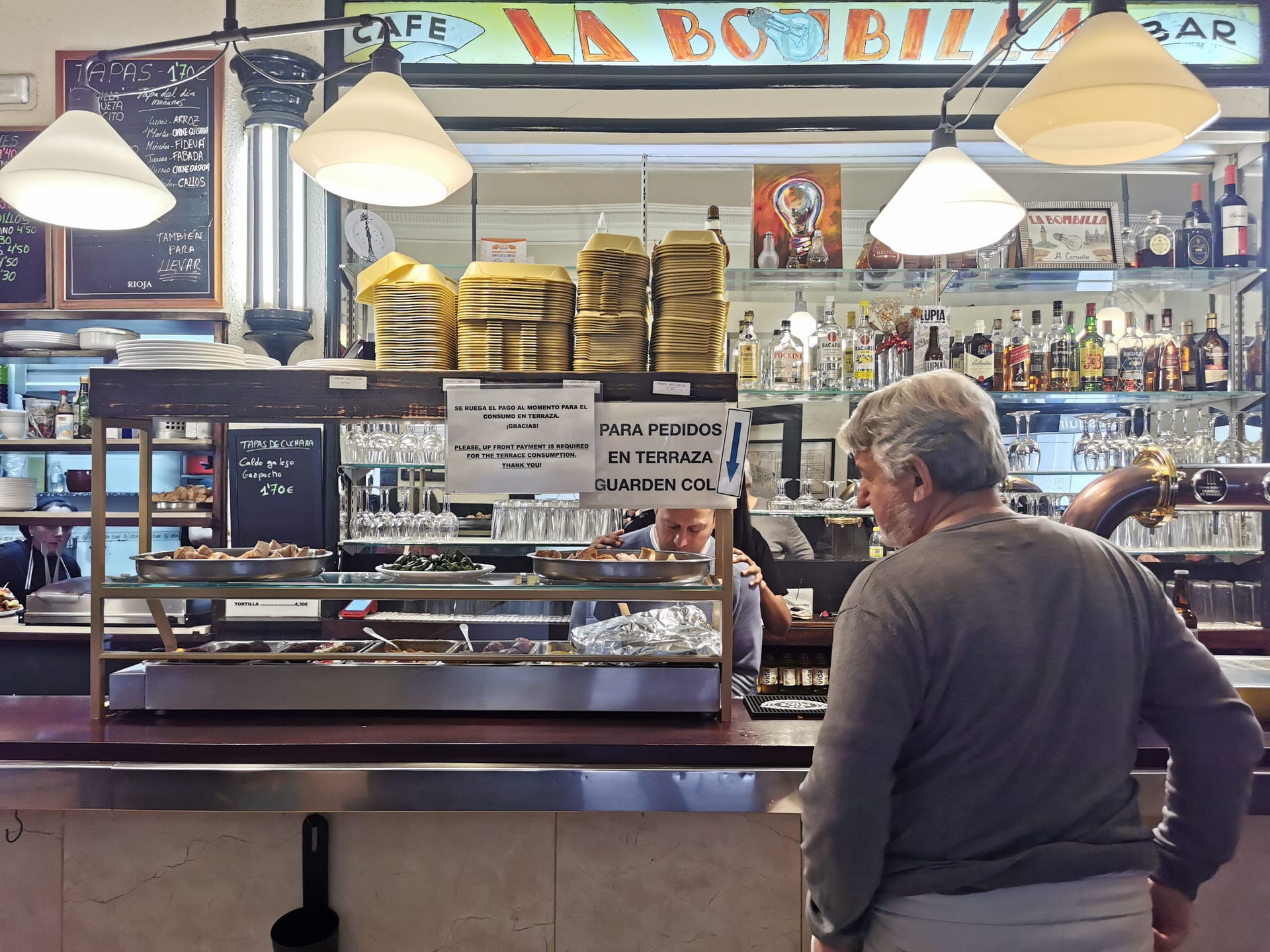 Deadletter official pre-party: Callum Brown, Txetxu el Tigre