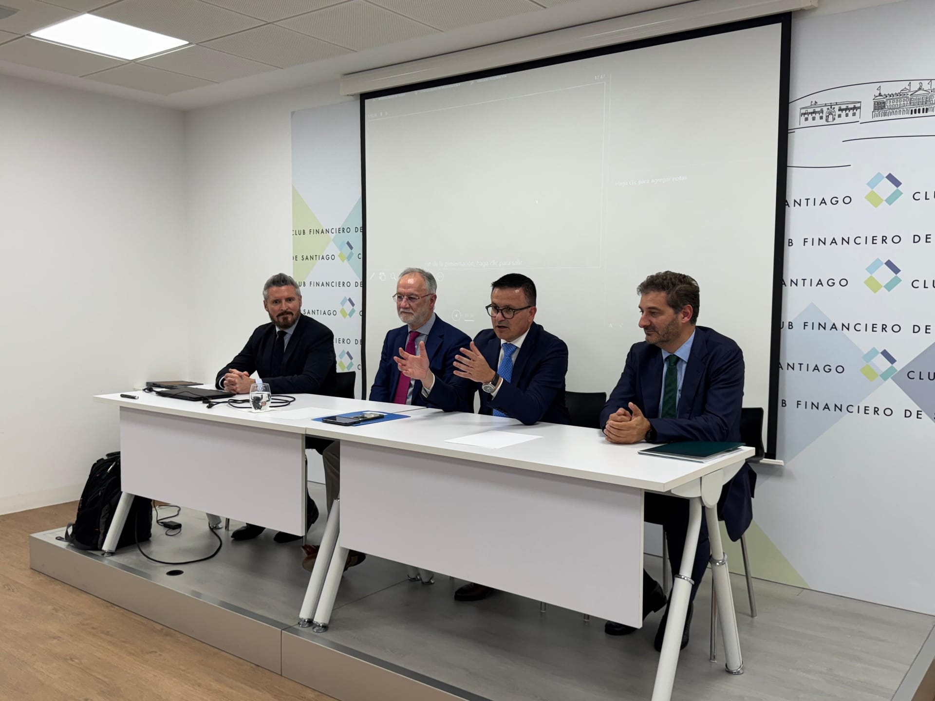 Foro sobre aeropuertos de la Eurorregión Galicia-Norte de Portugal