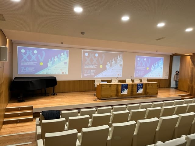 Proxección 10 anos de curtas