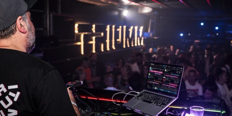 Electronic New Year