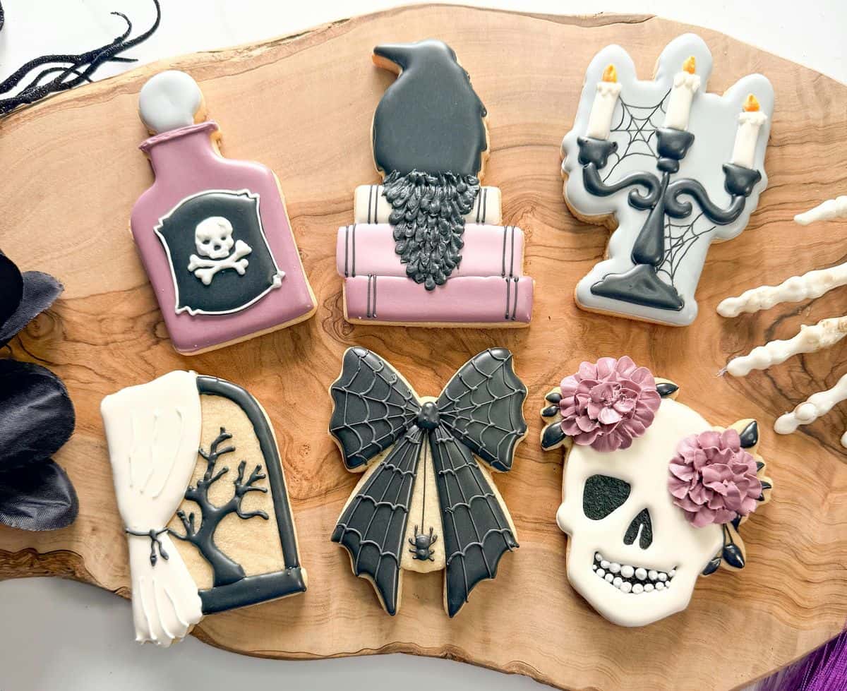 Haunted Library Cookie Decorating Class