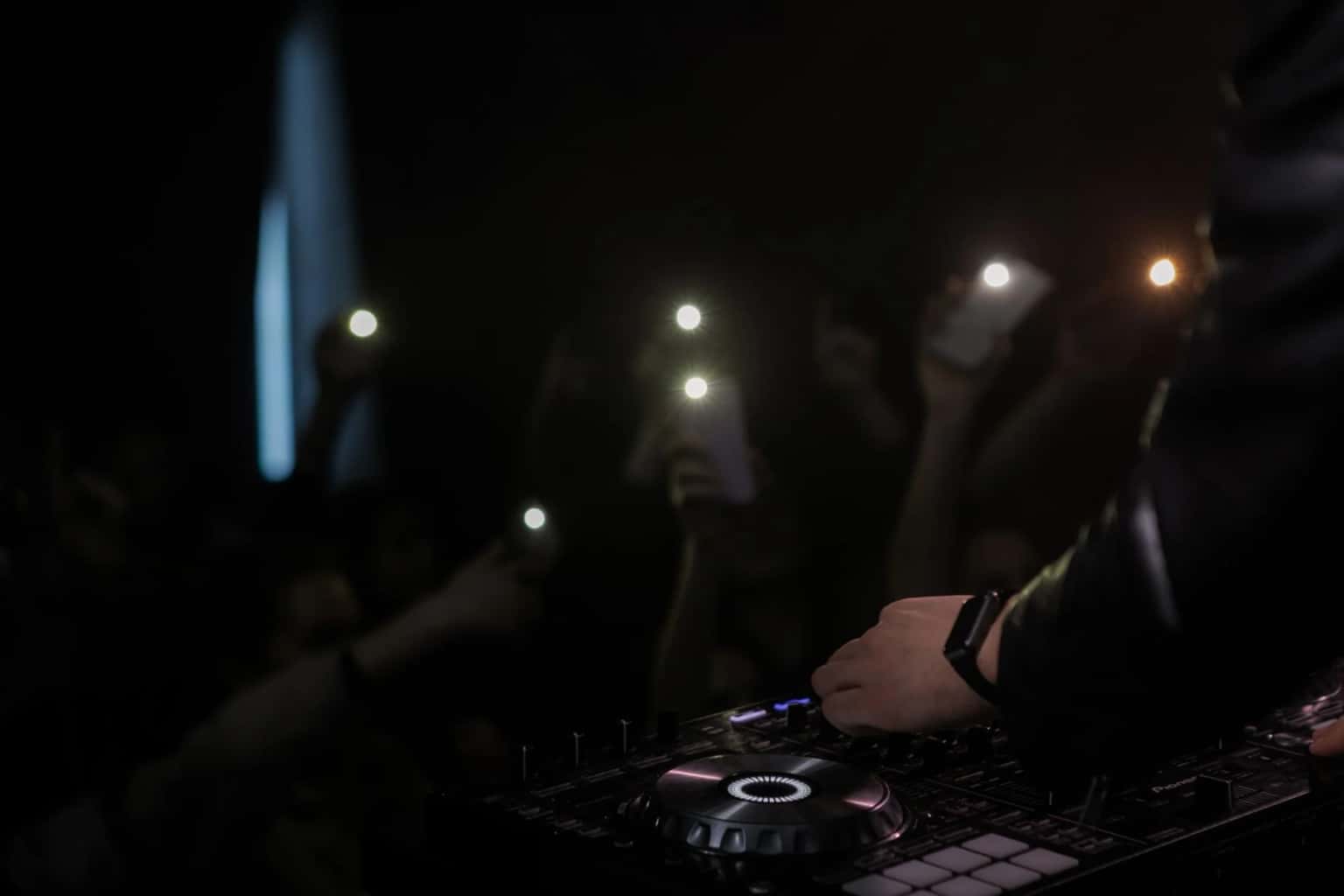 Atomiser presents: Pretty V, the sound chalk makes, Vaseline, heavensouls, Asandia