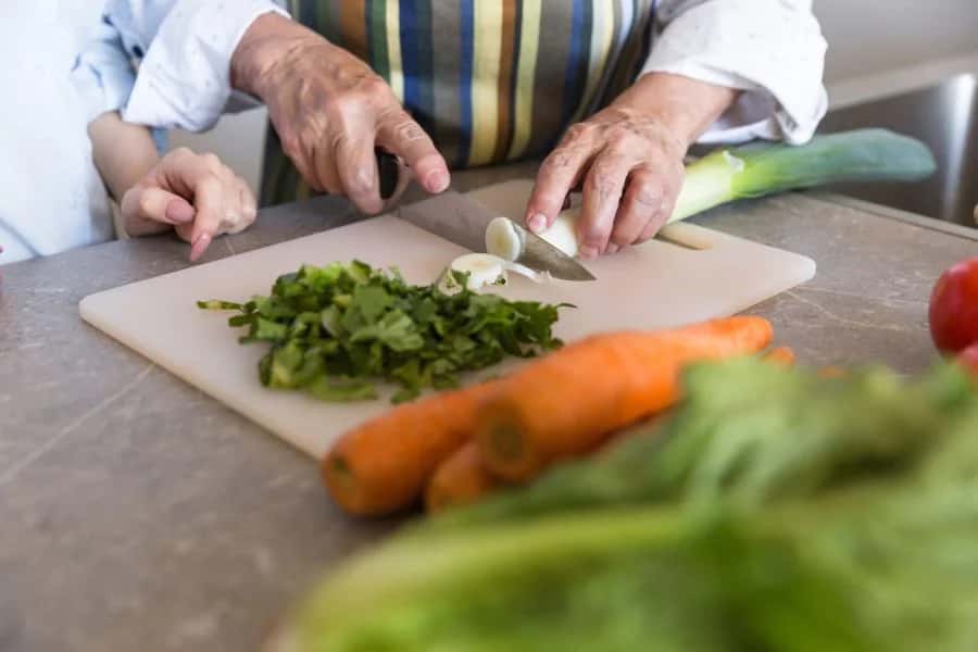Talleres de alimentación y de convivencia entre generaciones