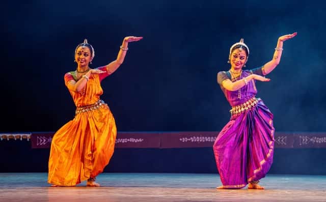 Nrityagram Dance Ensemble - KHAṄKHAṆĀ: the sound of dancing feet