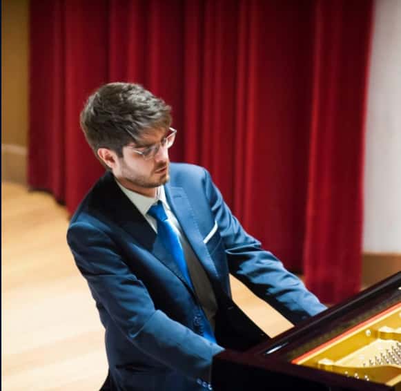 Evening Concert Series: Chopin by Candlelight - Antonio Morabito