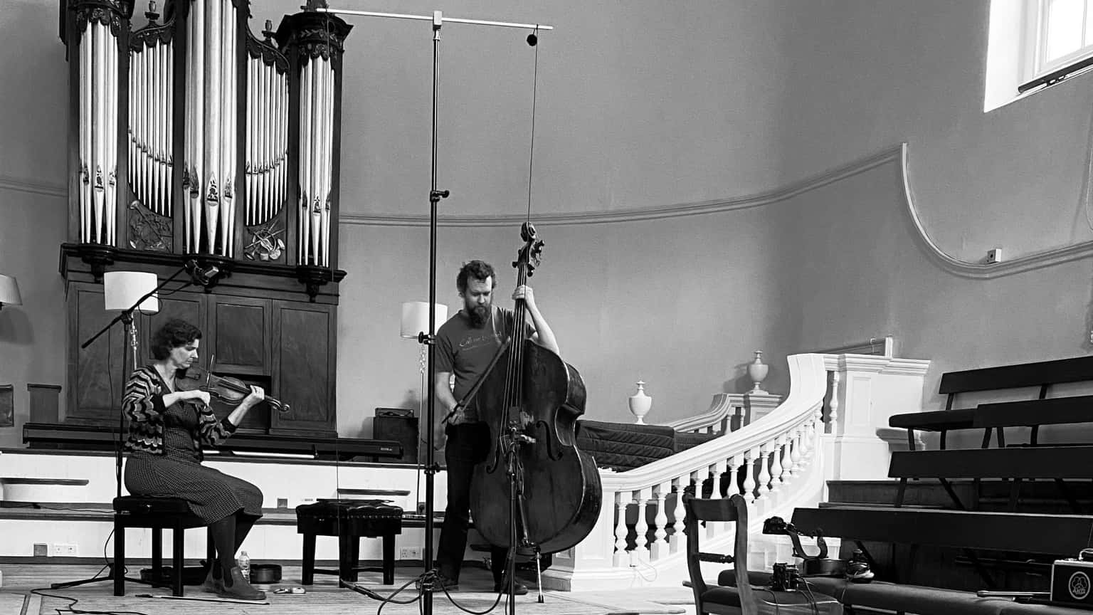 Soundhunt: Angharad Davies / Dominic Lash & Tim Hodgkinson / N.O. Moore