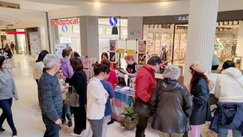 XI edición del Mercado de arte y creatividad Mona