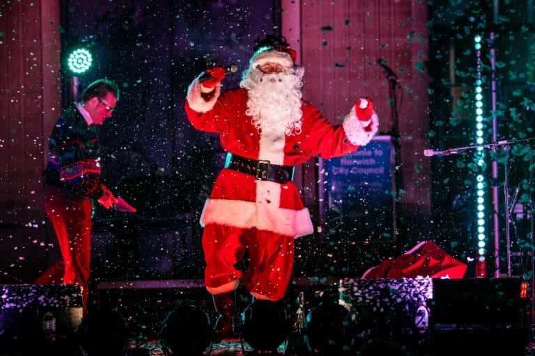 Festive Lights Switch-on