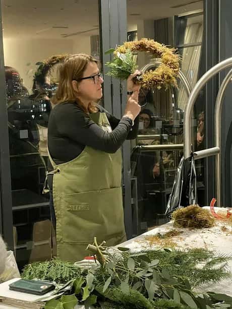 Christmas Door Wreath Making Workshop – Sefton Park